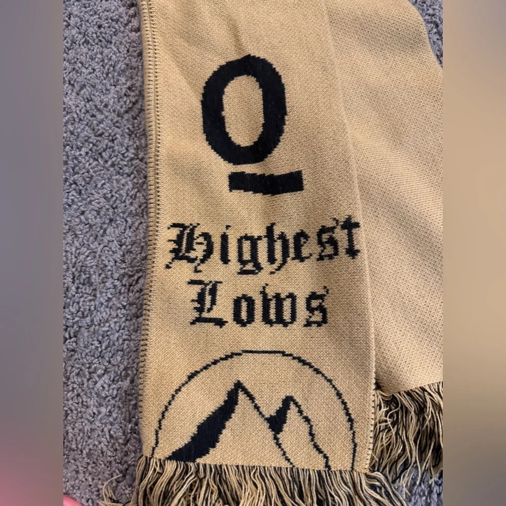 QUISLING 2016 Highest Lows Football Scarf - RARE